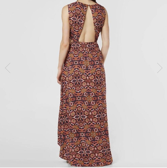 Billabong Cut out Worlds Collide Maxi Dress - Picture 2 of 11